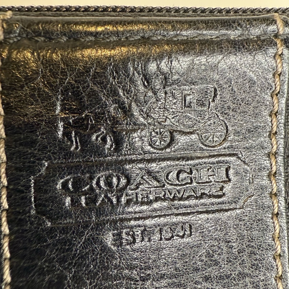 COACH BLACK CC SIGNATURE CANVAS POUCH WRISTLET - Picture 11 of 12
